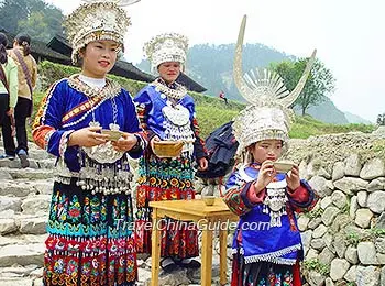 Welcoming Ceremony of Miao Minority